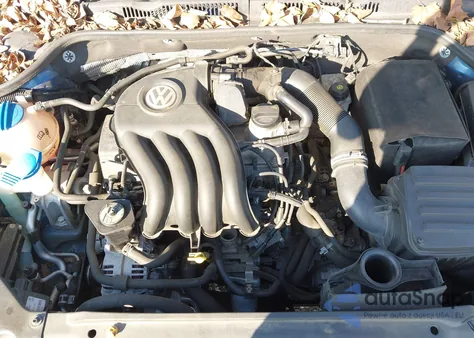 2015 Volkswagen Jetta 2.0L S из США, поврежденный, VIN 3VW2K7AJ3FM334920